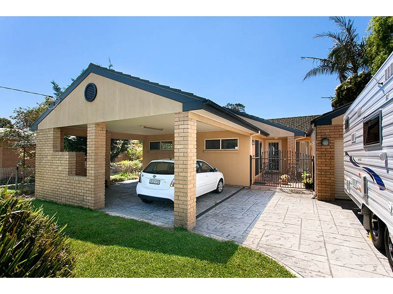 49 The Esplanade, Oak Flats NSW 2529