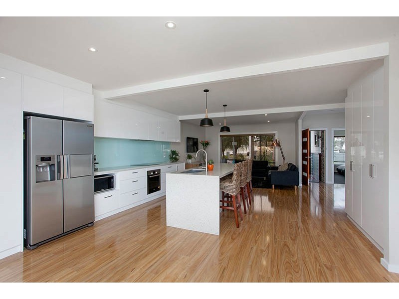 7 Sammat Avenue, Barrack Heights NSW 2528