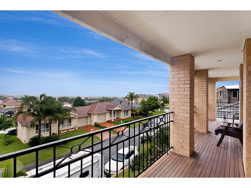 37 Helsal Circuit, Shell Cove NSW 2529