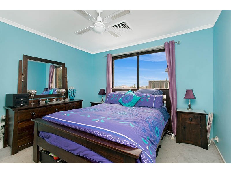 37 Helsal Circuit, Shell Cove NSW 2529