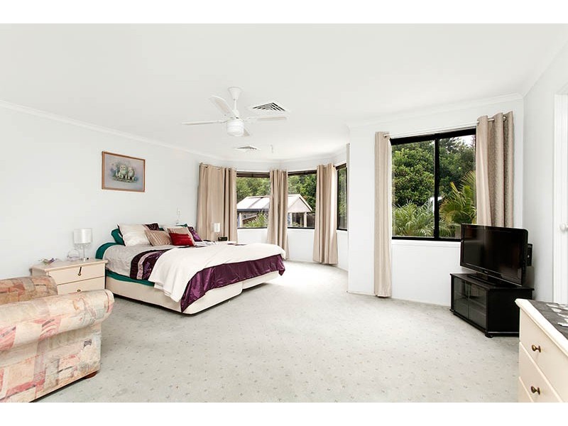 37 Helsal Circuit, Shell Cove NSW 2529