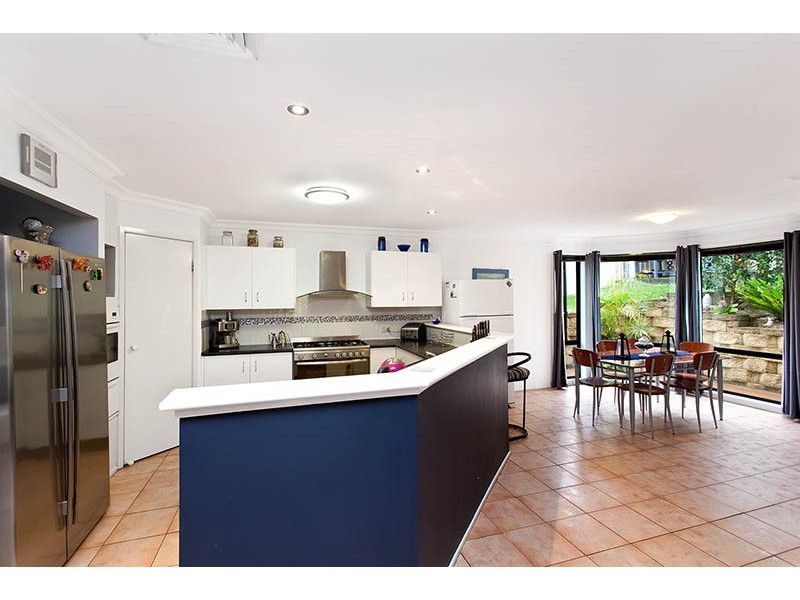 37 Helsal Circuit, Shell Cove NSW 2529