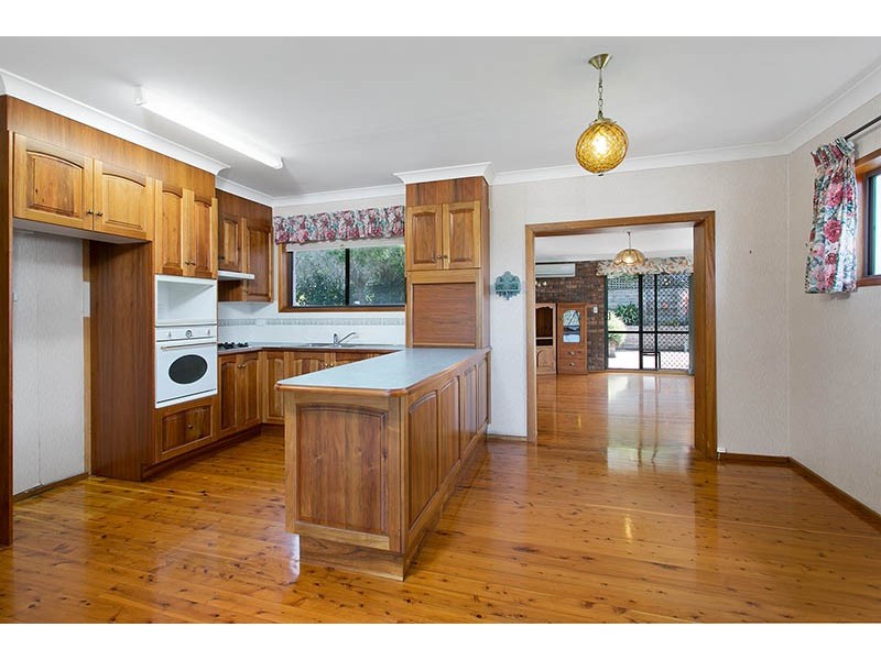 21 Porter Avenue, Mount Warrigal NSW 2528