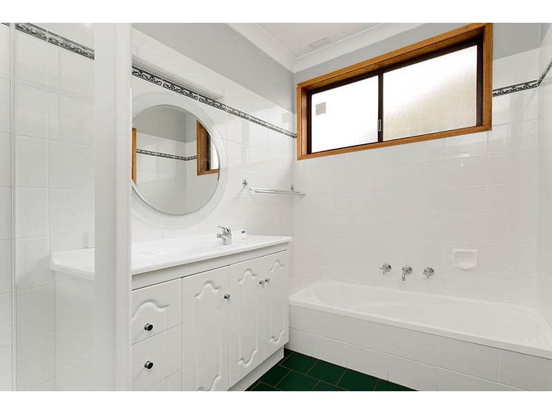 21 Porter Avenue, Mount Warrigal NSW 2528