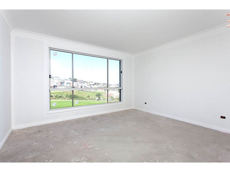 1/11 Rosemont Circuit, Flinders NSW 2529