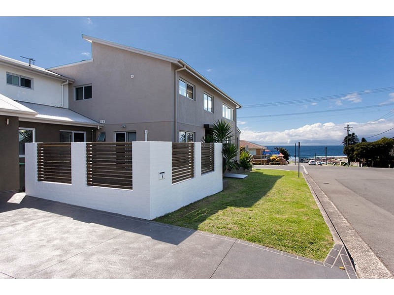 6 Towns Street, Shellharbour NSW 2529
