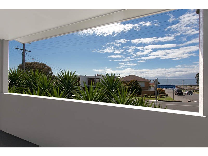 6 Towns Street, Shellharbour NSW 2529