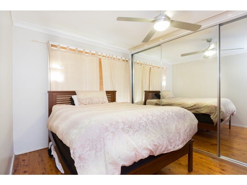 6 Paterson Place, Barrack Heights NSW 2528