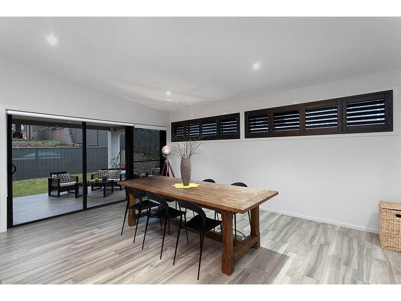 7 St Ives Road, Flinders NSW 2529
