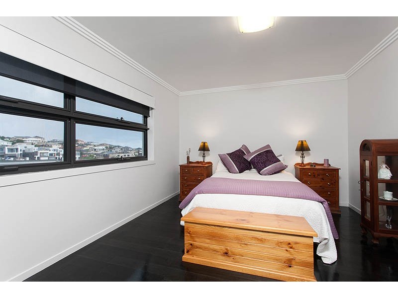 7 St Ives Road, Flinders NSW 2529