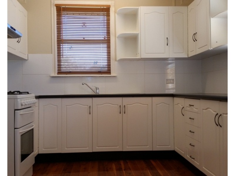 20 Kippax Street, Warilla NSW 2528