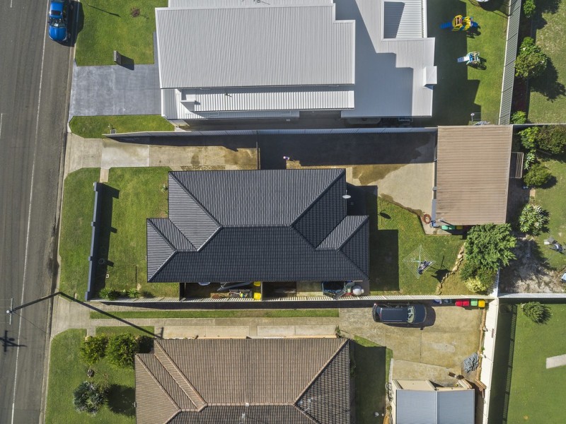 37 Osborne Parade, Warilla NSW 2528