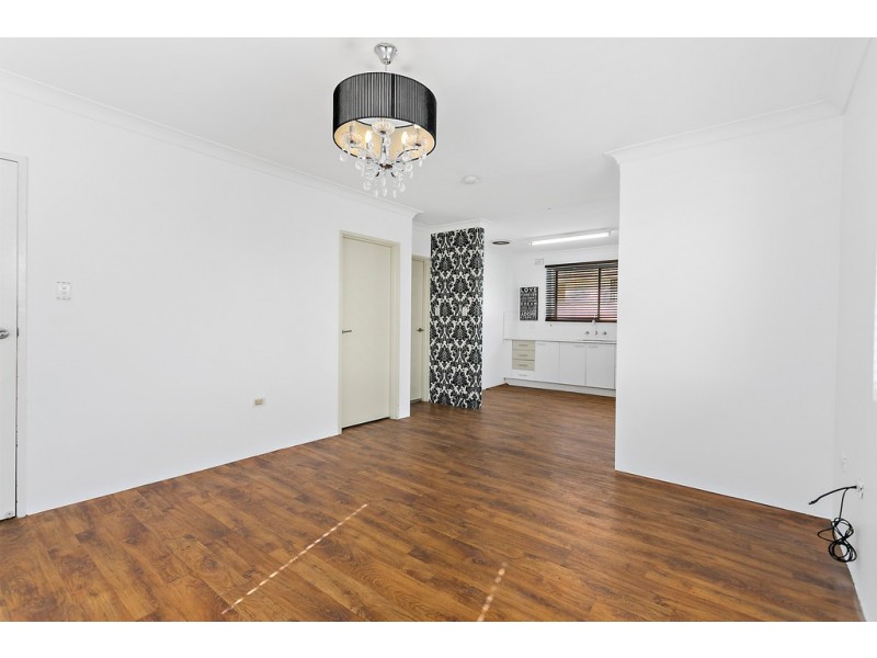 37 Osborne Parade, Warilla NSW 2528