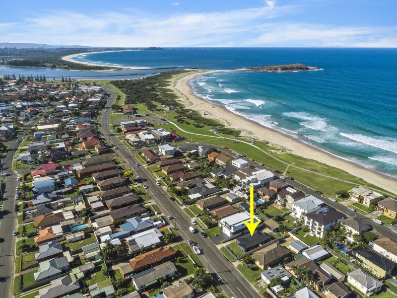 37 Osborne Parade, Warilla NSW 2528