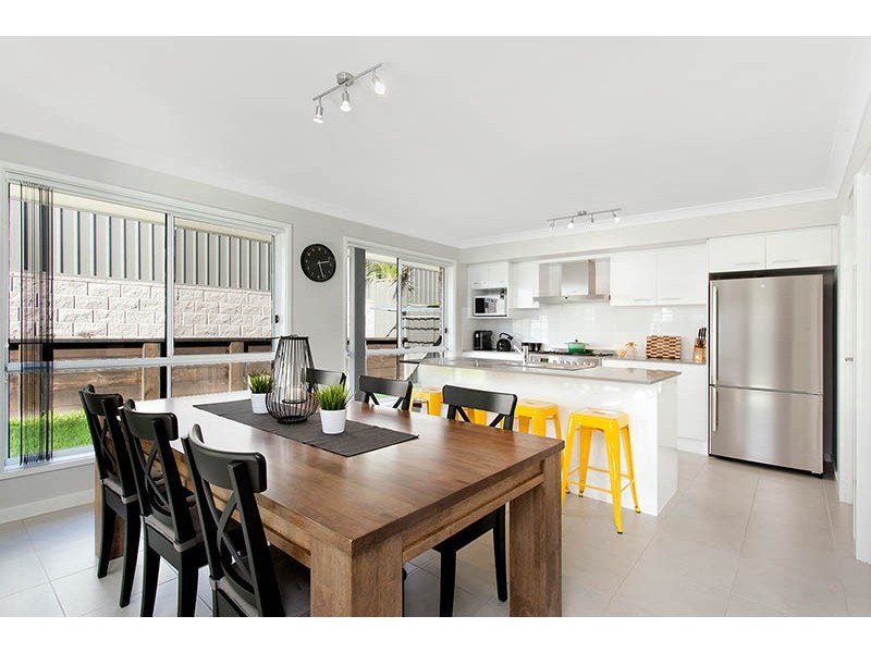 59 Elizabeth Circuit, Flinders NSW 2529