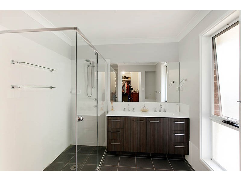 59 Elizabeth Circuit, Flinders NSW 2529