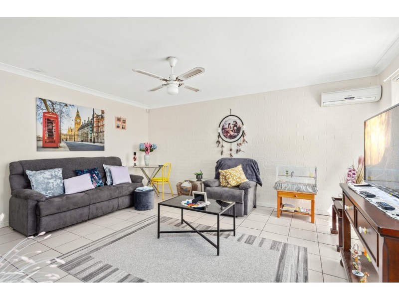 10/12 Bellbird Close, Barrack Heights NSW 2528