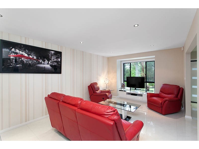 15 Woodburn Terrace, Flinders NSW 2529