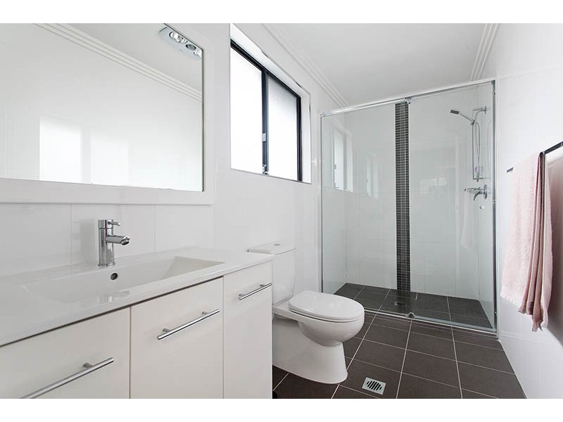 15 Woodburn Terrace, Flinders NSW 2529
