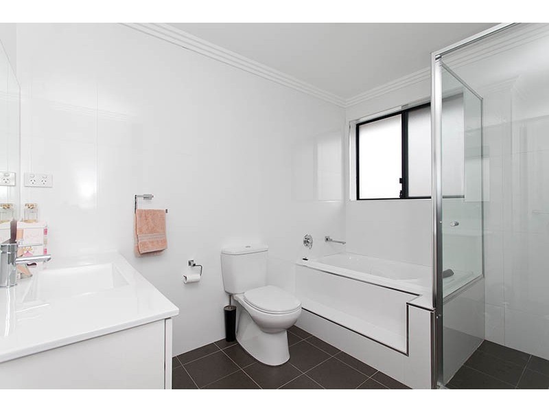 15 Woodburn Terrace, Flinders NSW 2529