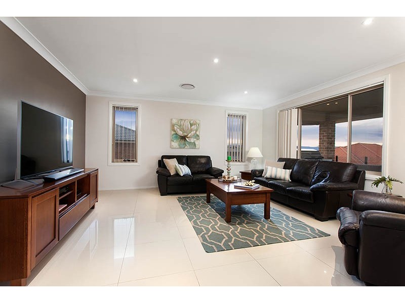 17 Dunk Avenue, Shell Cove NSW 2529