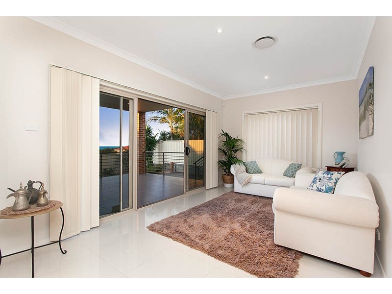 17 Dunk Avenue, Shell Cove NSW 2529