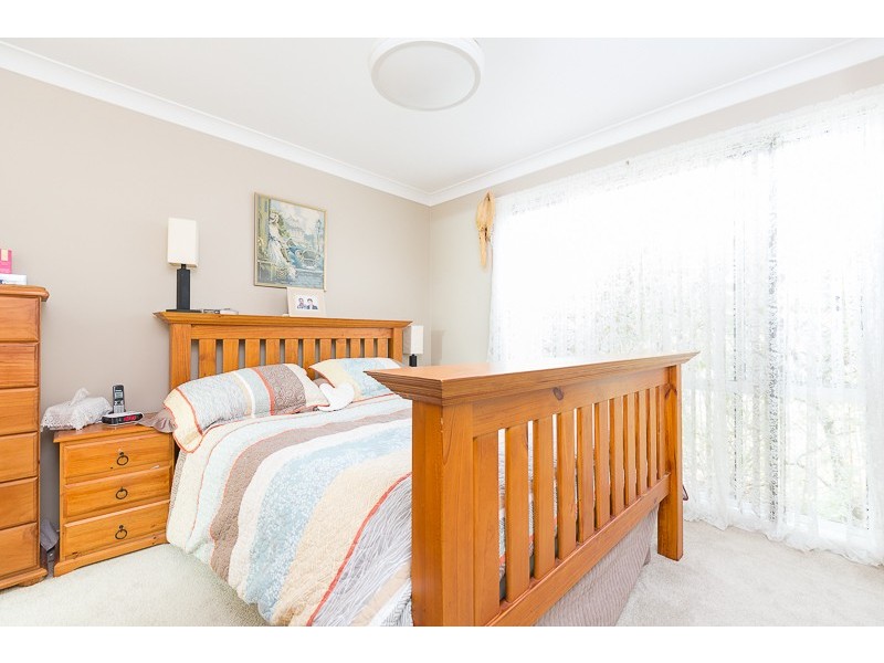 12 Huon Crescent, Albion Park NSW 2527