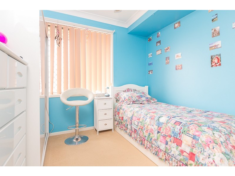 12 Huon Crescent, Albion Park NSW 2527