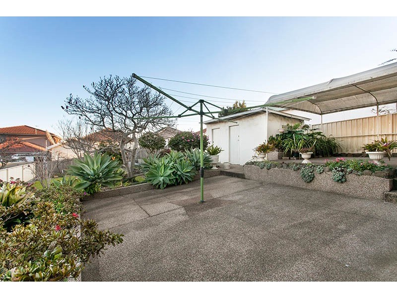 75 Robertson Street, Port Kembla NSW 2505