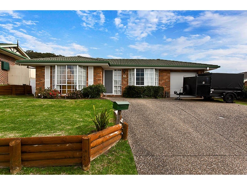 12 Dawson Place, Albion Park NSW 2527