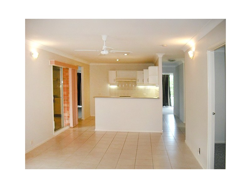 12 Dawson Place, Albion Park NSW 2527