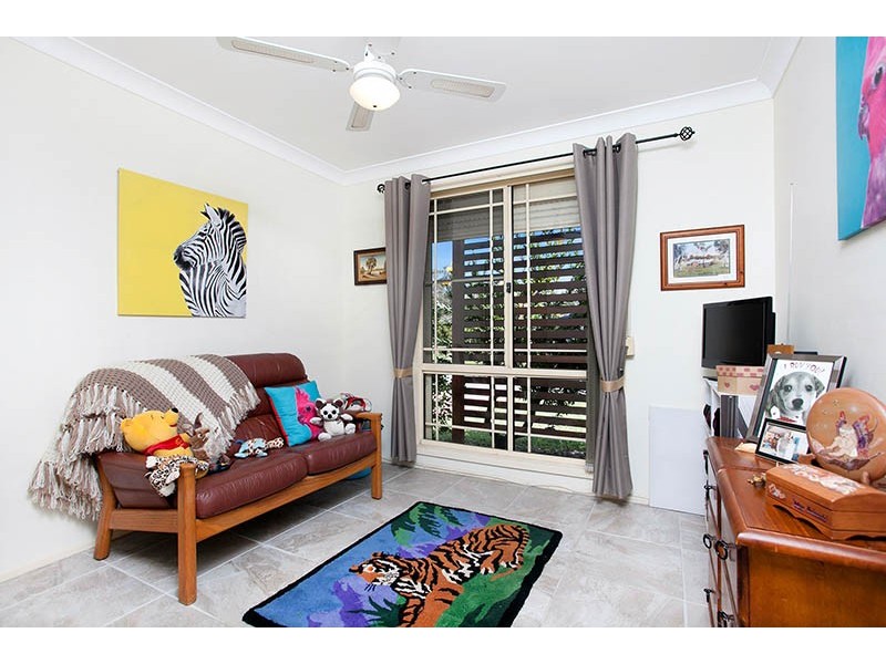 22 Shearwater Boulevard, Albion Park Rail NSW 2527