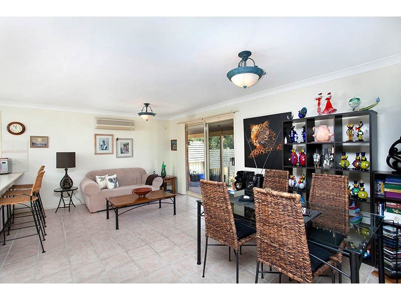 22 Shearwater Boulevard, Albion Park Rail NSW 2527