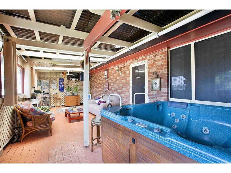 22 Shearwater Boulevard, Albion Park Rail NSW 2527