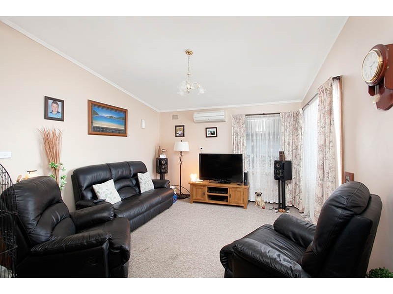 12 O’Reilly Street, Warilla NSW 2528