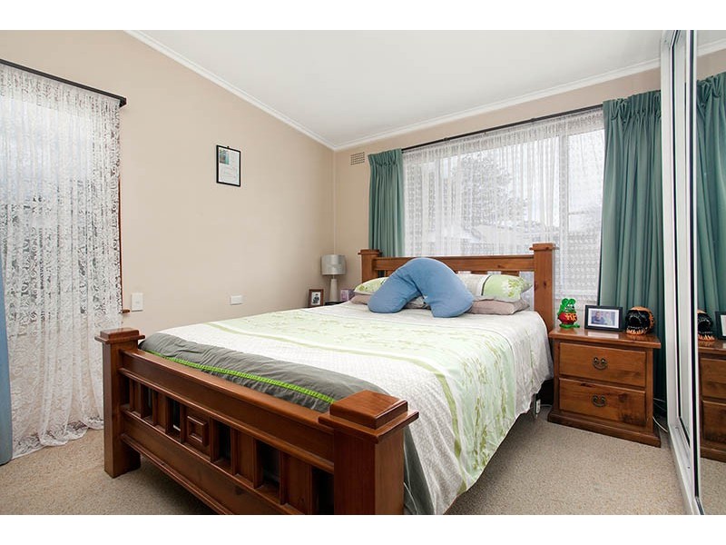 12 O’Reilly Street, Warilla NSW 2528