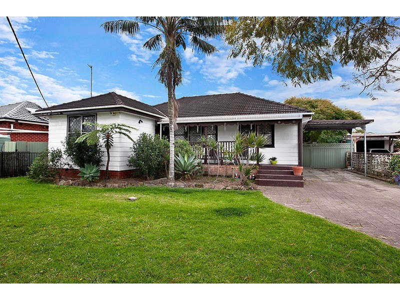 6 Johnston Street, Warilla NSW 2528