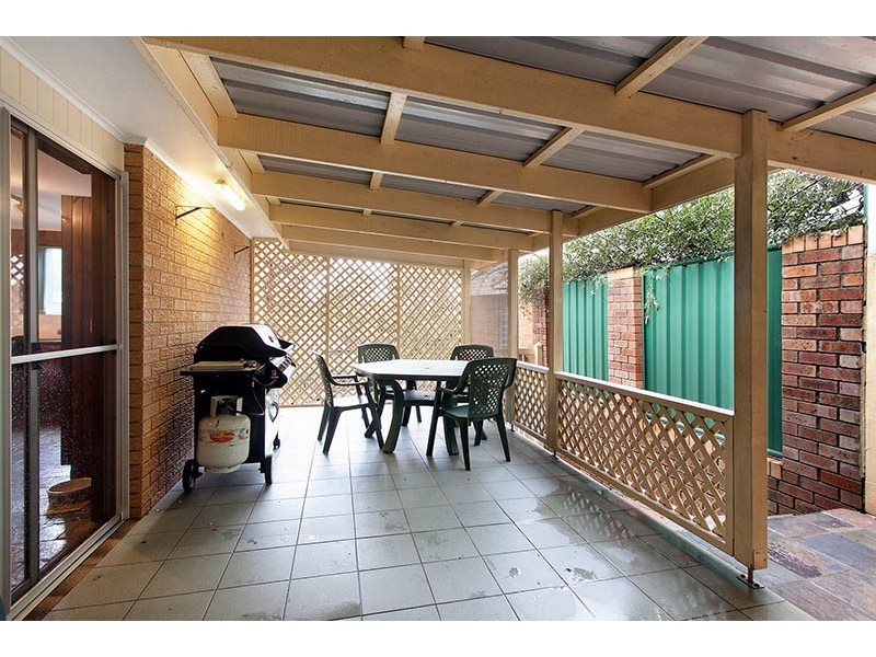3 Aminya Place, Farmborough Heights NSW 2526