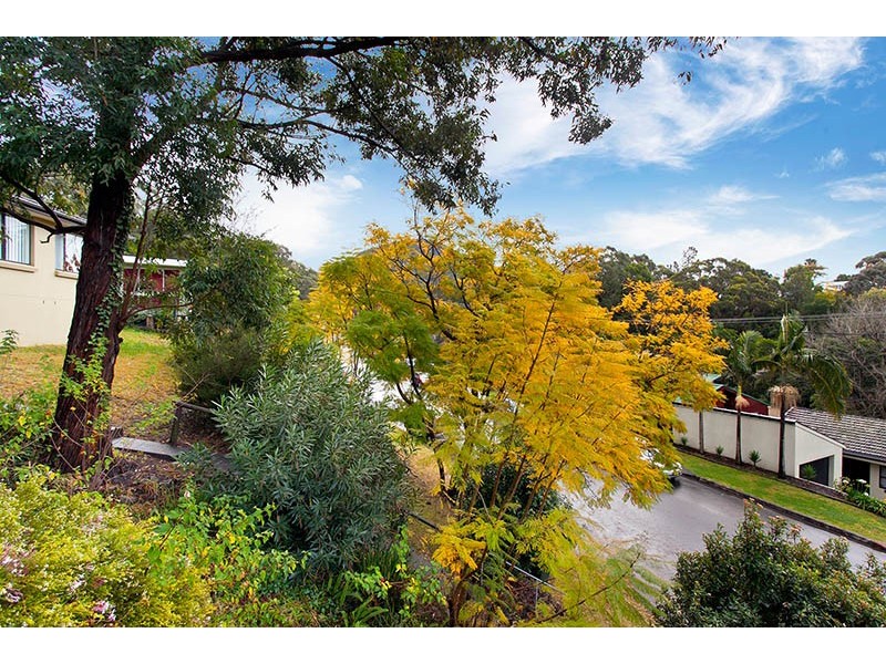 3 Aminya Place, Farmborough Heights NSW 2526