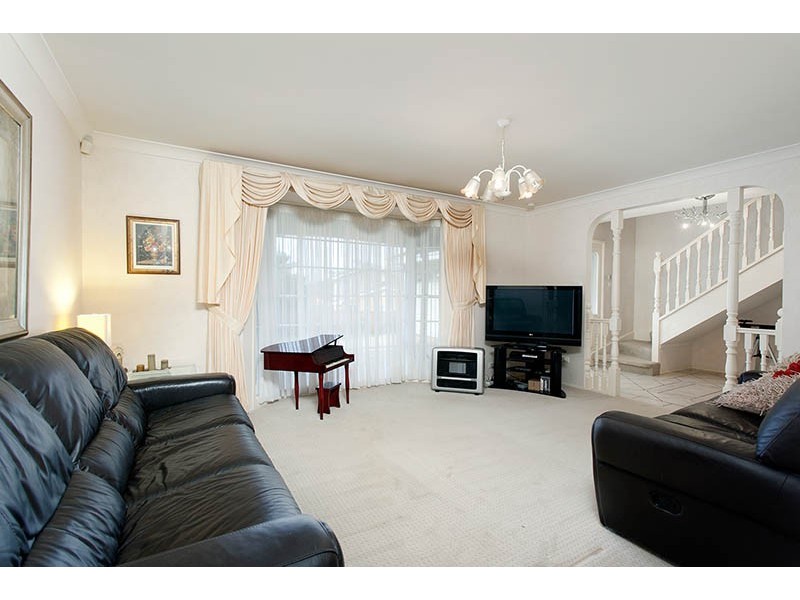 5 Lavender Grove, Shellharbour NSW 2529