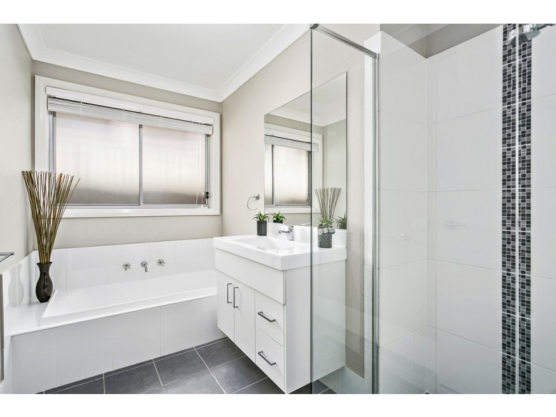 36 Huntingdale Close, Shell Cove NSW 2529
