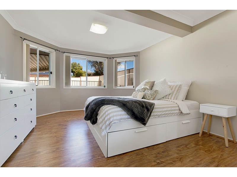 32 Tabourie Close, Flinders NSW 2529