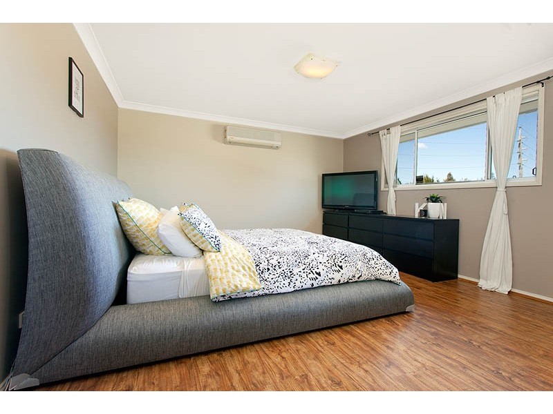 32 Tabourie Close, Flinders NSW 2529