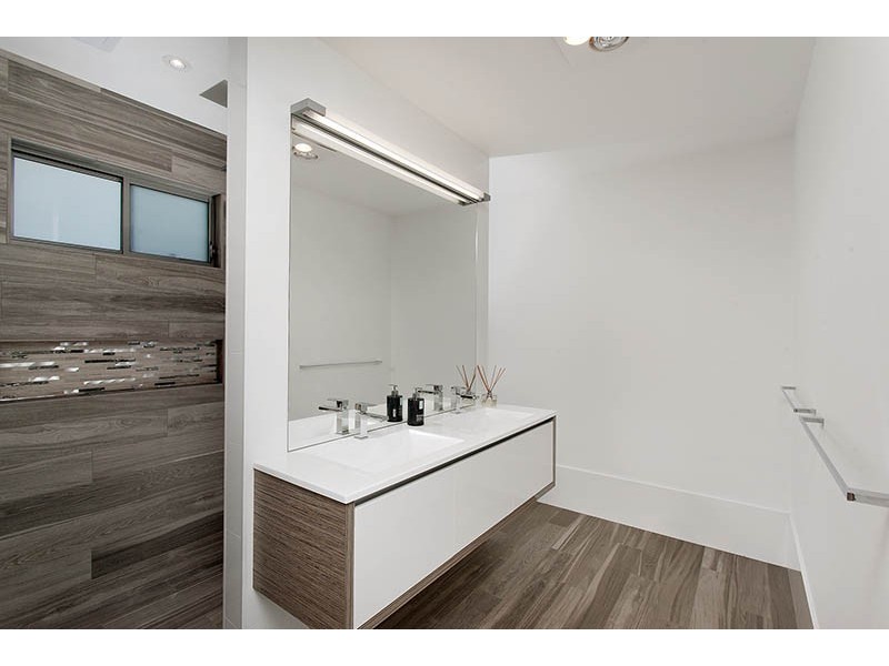 13 Knoll Drive, Shell Cove NSW 2529