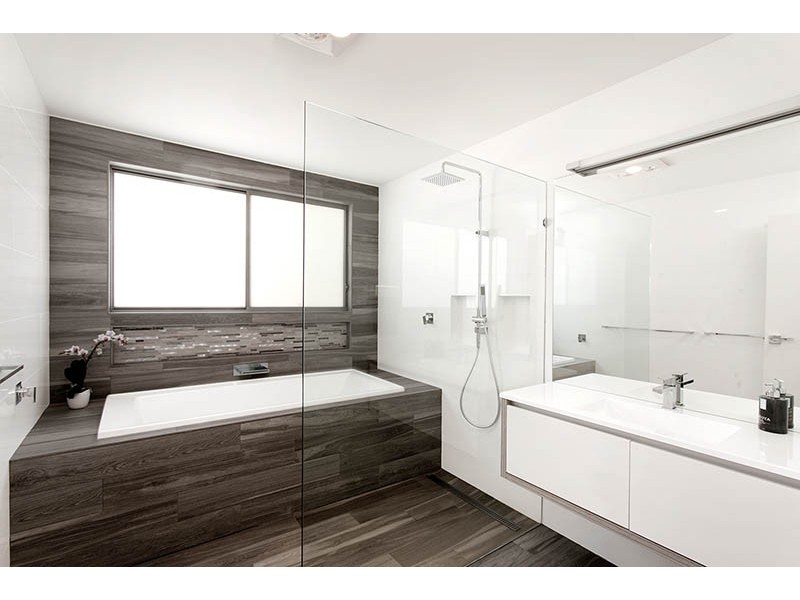 13 Knoll Drive, Shell Cove NSW 2529