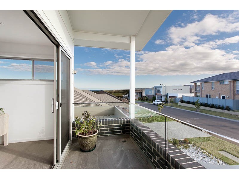 13 Knoll Drive, Shell Cove NSW 2529