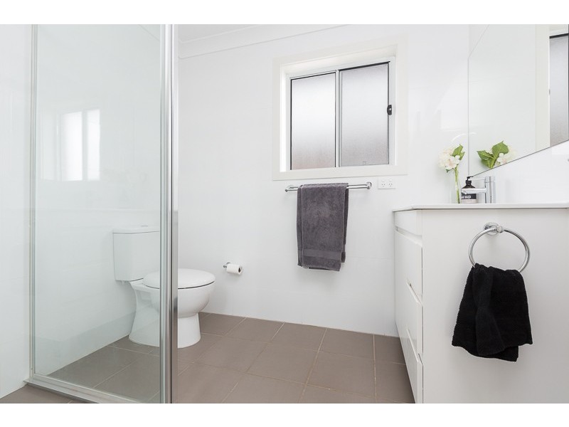 13 Cascade Circuit, Albion Park NSW 2527