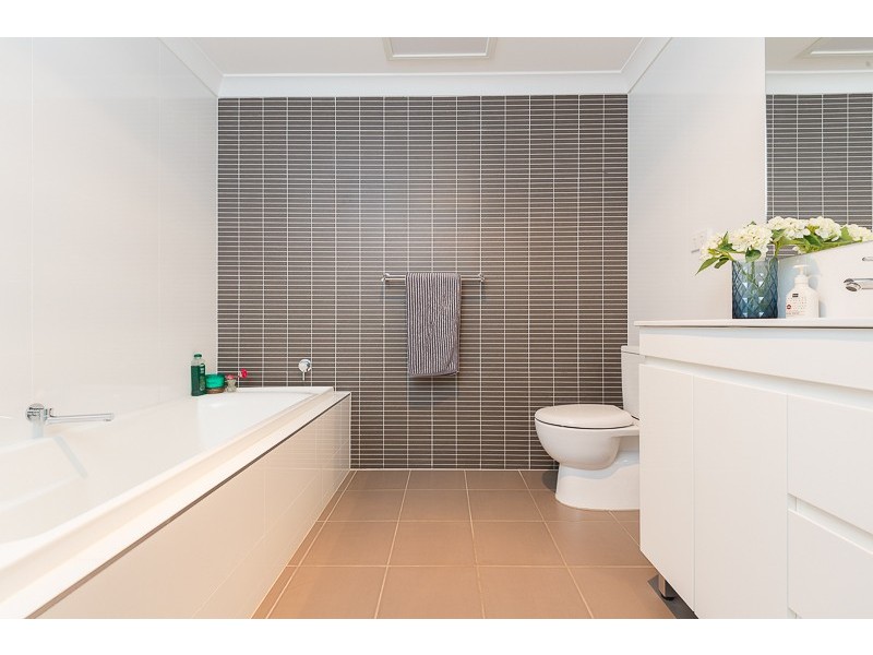 13 Cascade Circuit, Albion Park NSW 2527