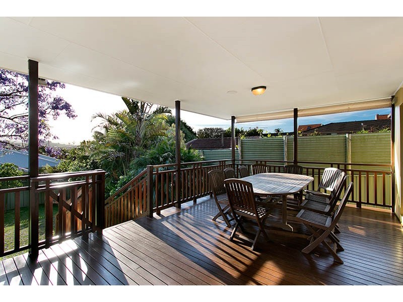 1 Eastern Avenue, Shellharbour NSW 2529