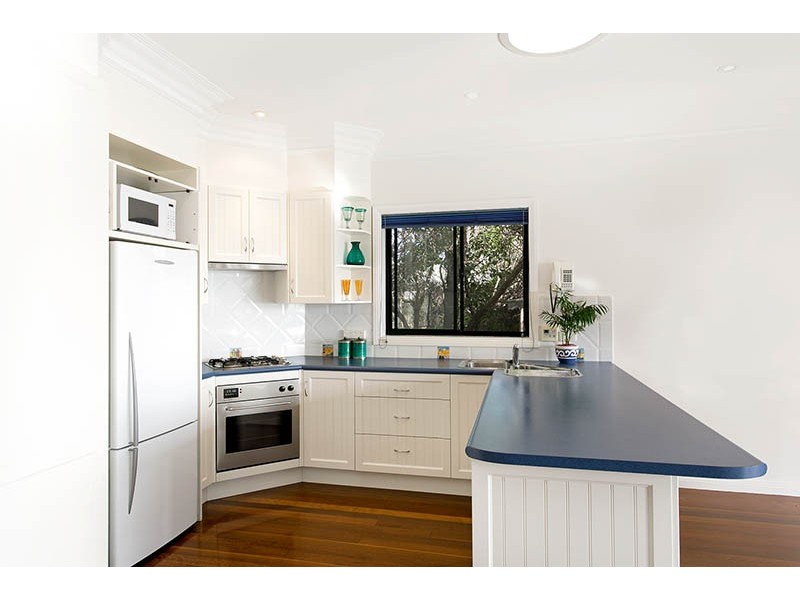 1 Eastern Avenue, Shellharbour NSW 2529